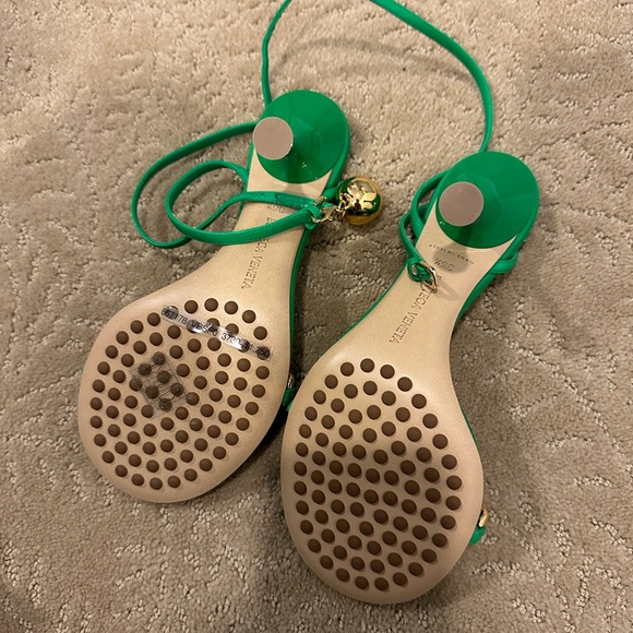 Brand new bottega Veneta dot heels NEVER WORN - Picture 5 of 6